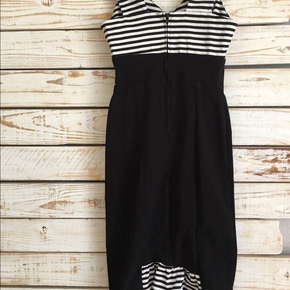 Form-fitting Mini - Picture 3 of 3